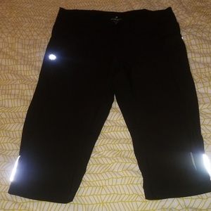 Athleta crop leggings
